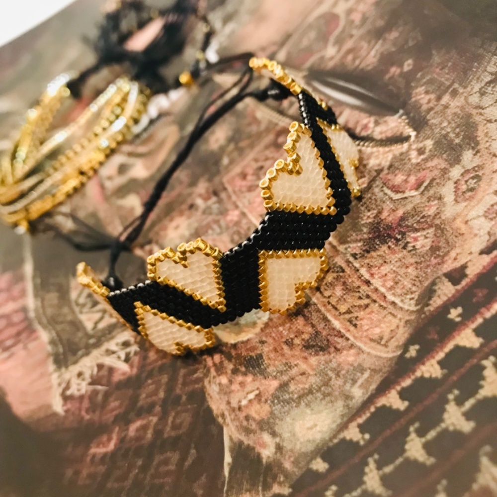 Handmade Set of Beads Bracelet - Picture 7 of 8